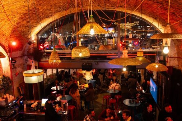 Propaganda Bar Tapas Marseille - SillySuitcase