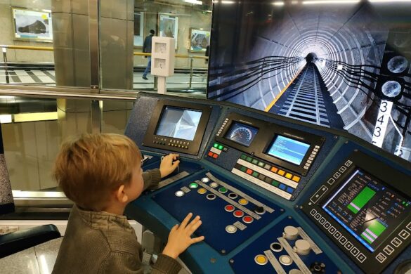 Public Museum Of The Moscow Metro - SillySuitcase