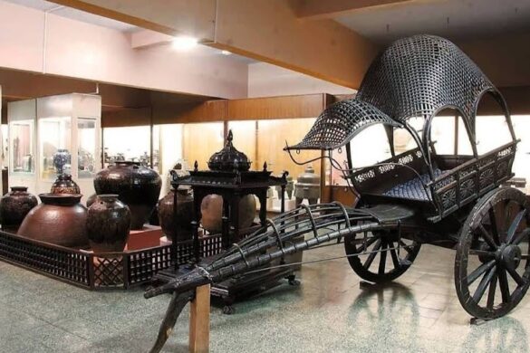 Raja Dinkar Kelkar Museum - SillySuitcase