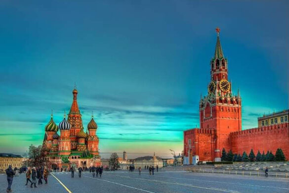Red Square - SillySuitcase