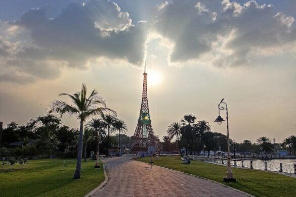 Replica Of Eiffel Tower - SillySuitcase