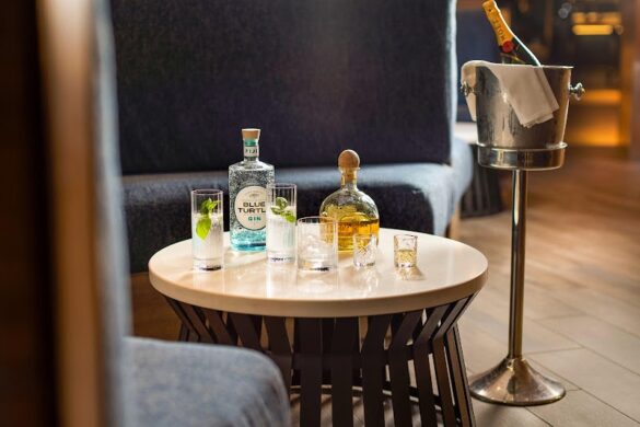 Republik Nightclub - SillySuitcase