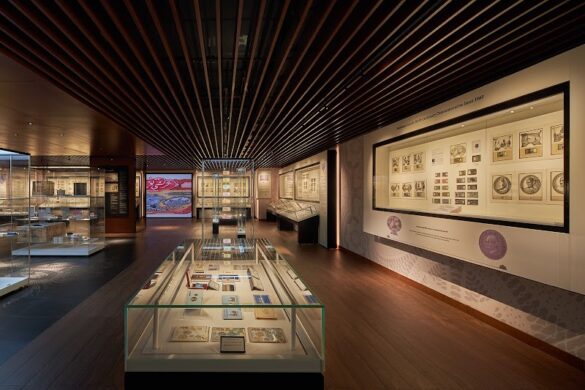 Rezwan Razack S Museum Of Indian Paper Money - SillySuitcase