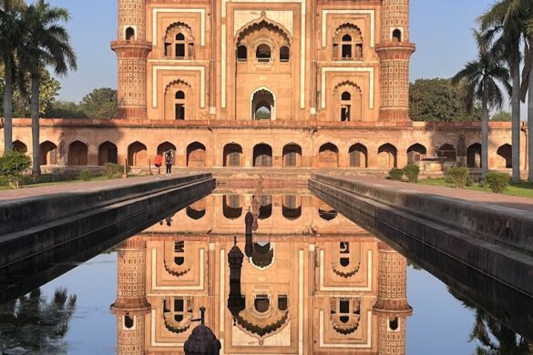 Safdarjung Tomb Delhi - SillySuitcase