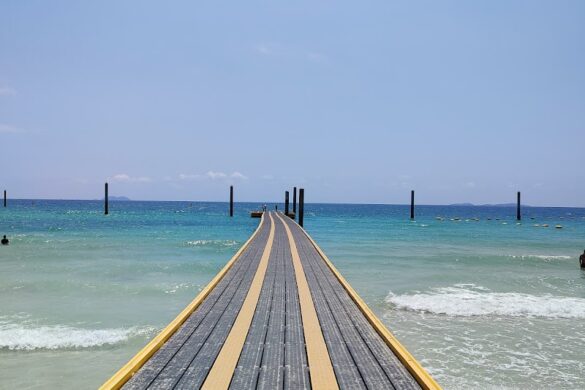 Samae Beach - SillySuitcase