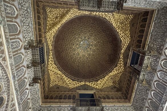 Seville Tours Co - SillySuitcase