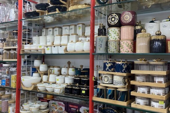 Shanti Crockery Gift Article - SillySuitcase