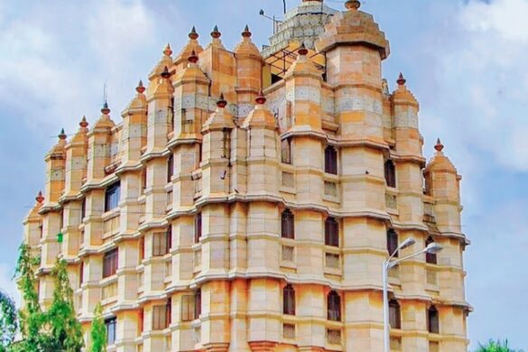 Shree Siddhivinayak Temple - SillySuitcase
