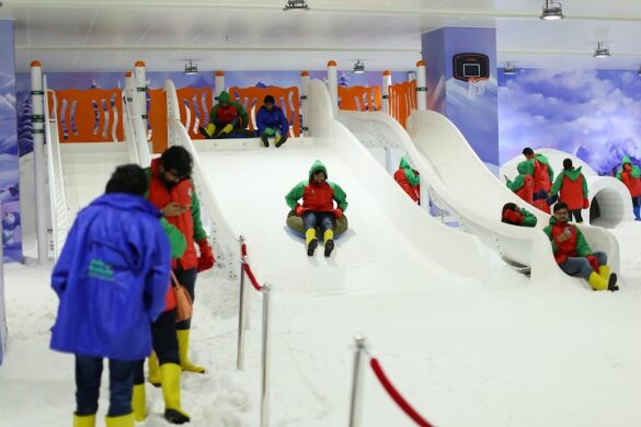 Snow Kingdom Mumbai - SillySuitcase