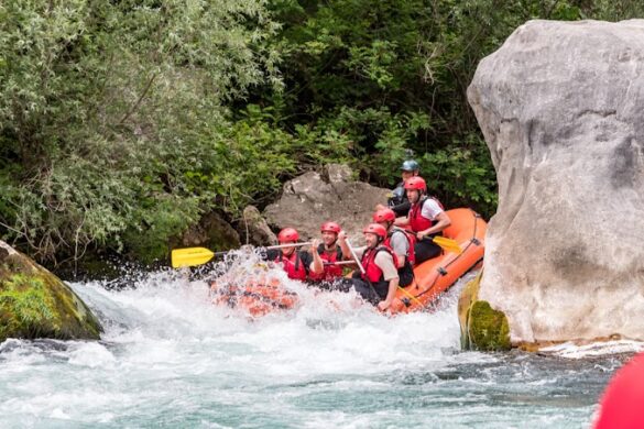 Split Rafting Adventure - SillySuitcase