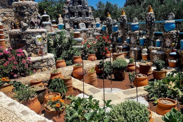 Stone Museum - SillySuitcase