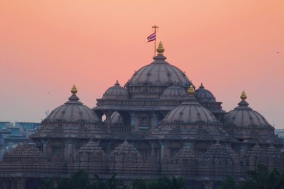 Sunset Point Akshardham - SillySuitcase