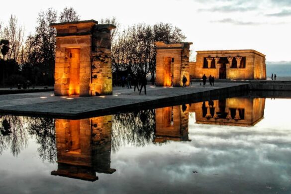 Templo De Debod Viewpoint - SillySuitcase