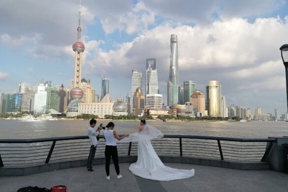 The Bund - SillySuitcase