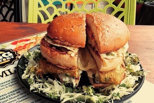 The Chatori Street Nagpur S 1St Out Door Food Court Chain - SillySuitcase