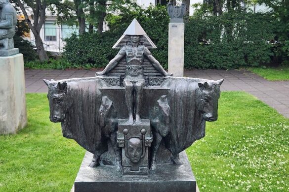 The Einar J Nsson Museum - SillySuitcase