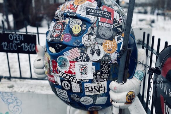 The Icelandic Punk Museum - SillySuitcase