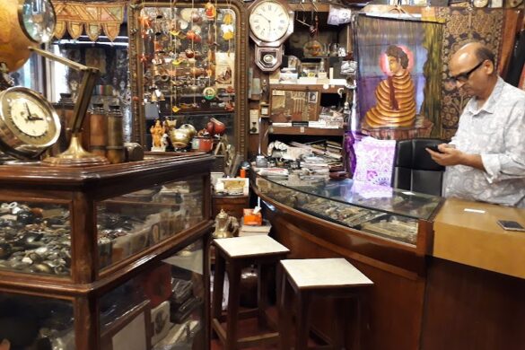 The Old Curiosity Shop - SillySuitcase