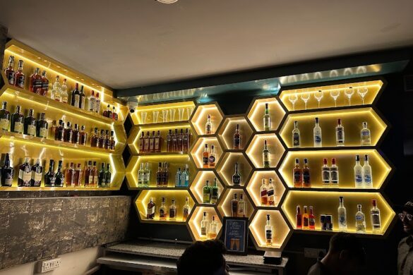 The Rex Bar Lounge - SillySuitcase