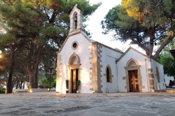Venizelos Graves - SillySuitcase