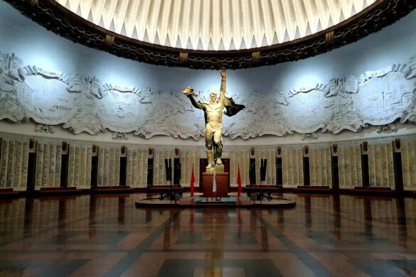 Victory Museum - SillySuitcase