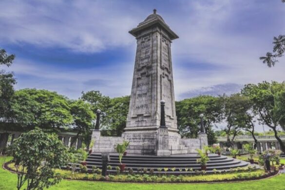 Victory War Memorial - SillySuitcase