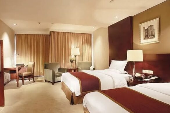 World Trade Hotel - SillySuitcase