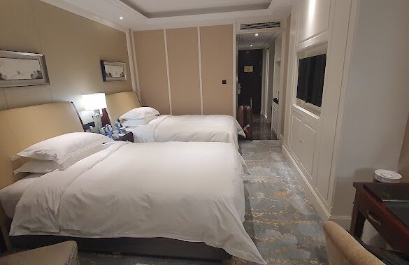World Trade Plaza Hotel - SillySuitcase