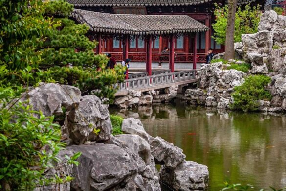 Yu Garden - SillySuitcase