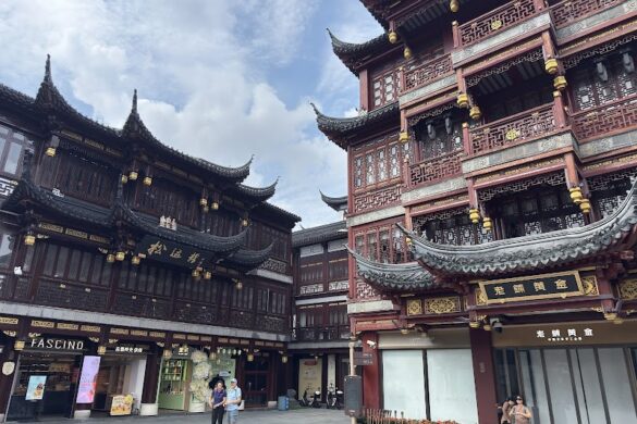 Yuyuan Old Street - SillySuitcase