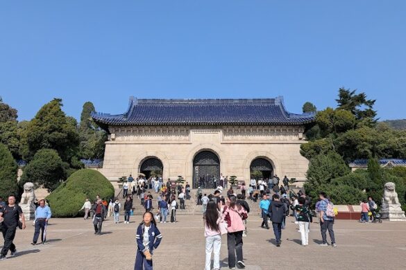 Zhongshan Mountain National Park - SillySuitcase