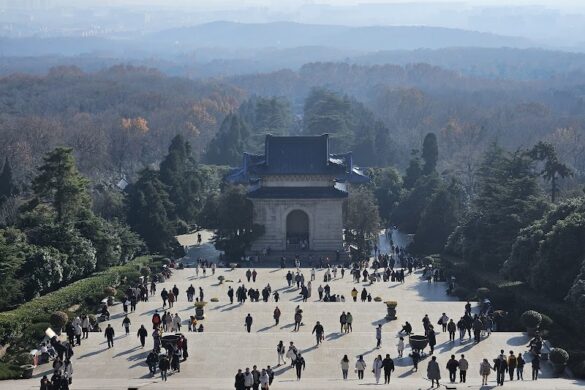 Zhongshan Scenic Area - SillySuitcase