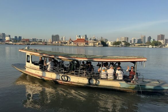 Abc Amazing Bangkok Cyclist - SillySuitcase