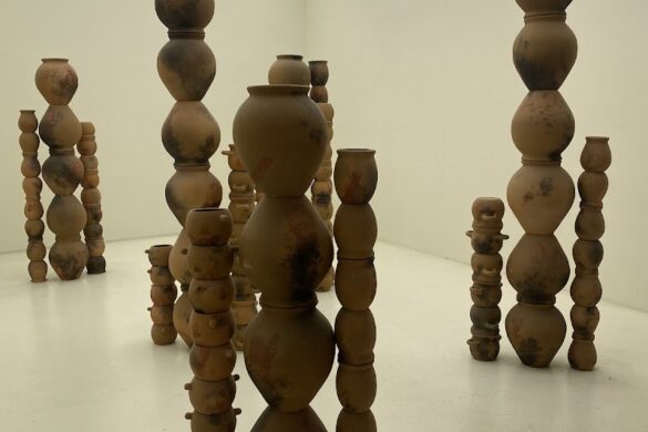 Artjog - SillySuitcase