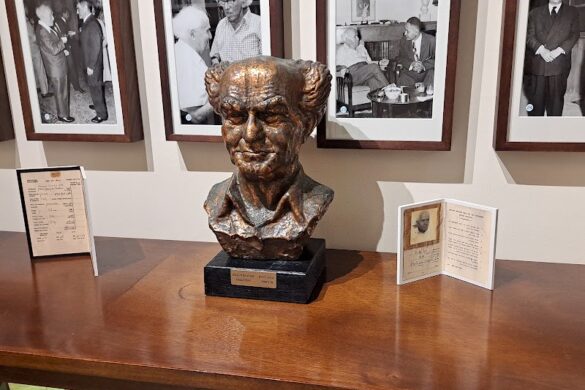 Ben Gurion House - SillySuitcase