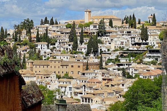 Best Tours Granada Street Art - SillySuitcase