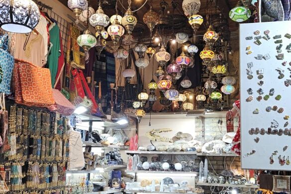Calle Alcaiceria - SillySuitcase