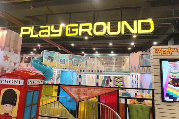 Happy Time Galaxy Mall 2 - SillySuitcase