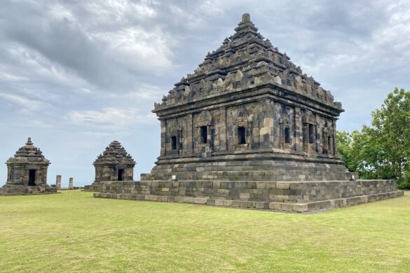 Ijo Temple - SillySuitcase