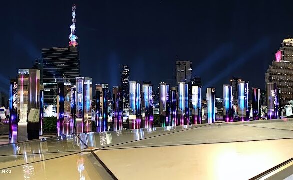 Infinity Forest Iconsiam - SillySuitcase