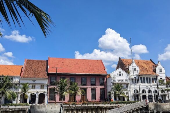 Jakarta Walking Tour - SillySuitcase