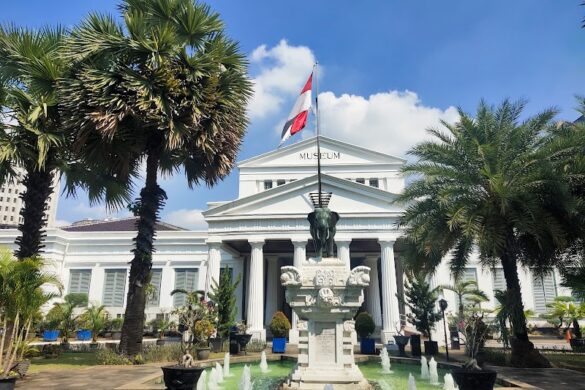 National Museum Of Indonesia - SillySuitcase