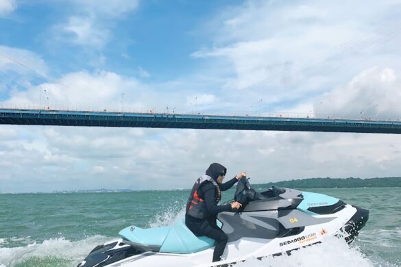 Seadoo Safari Surabaya - SillySuitcase