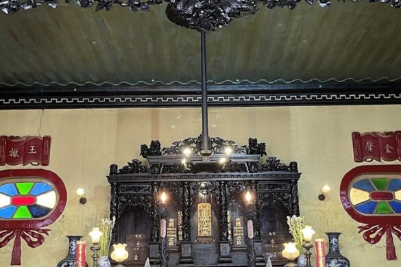 Surabaya Walking Tour Bersukaria Walk - SillySuitcase