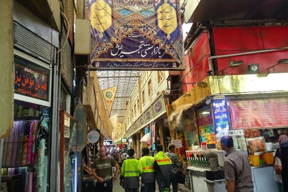 Tajrish Traditional Bazaar - SillySuitcase