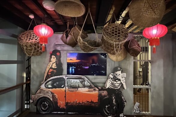Talad Noi Museum - SillySuitcase
