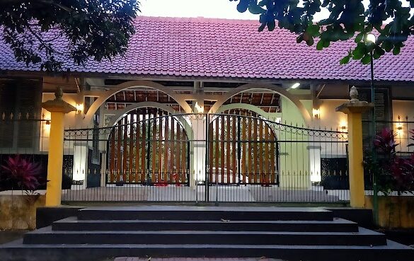 Taman Kuliner Pasty - SillySuitcase