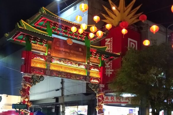Yogyakarta Night Tours Historical Walking And Food Tour - SillySuitcase